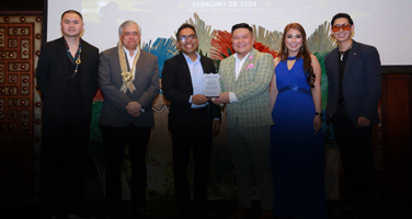Sharaf Travel as one of Philippine Airlines Top Travel Agencies